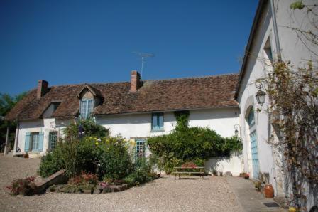 Bed and Breakfast Domaine De Varenne Saint-Amand-en-Puisaye Екстер'єр фото